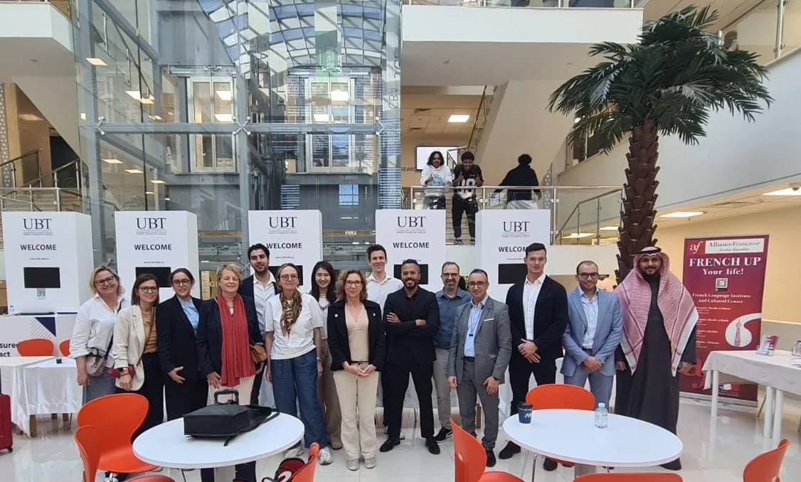 Eiffel France higher education scholarships